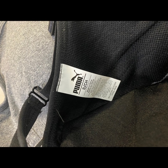 NWOT NICE BLACK *PUMA* LOGO SPORT BRA! SIZE SMALL - Picture 4 of 5